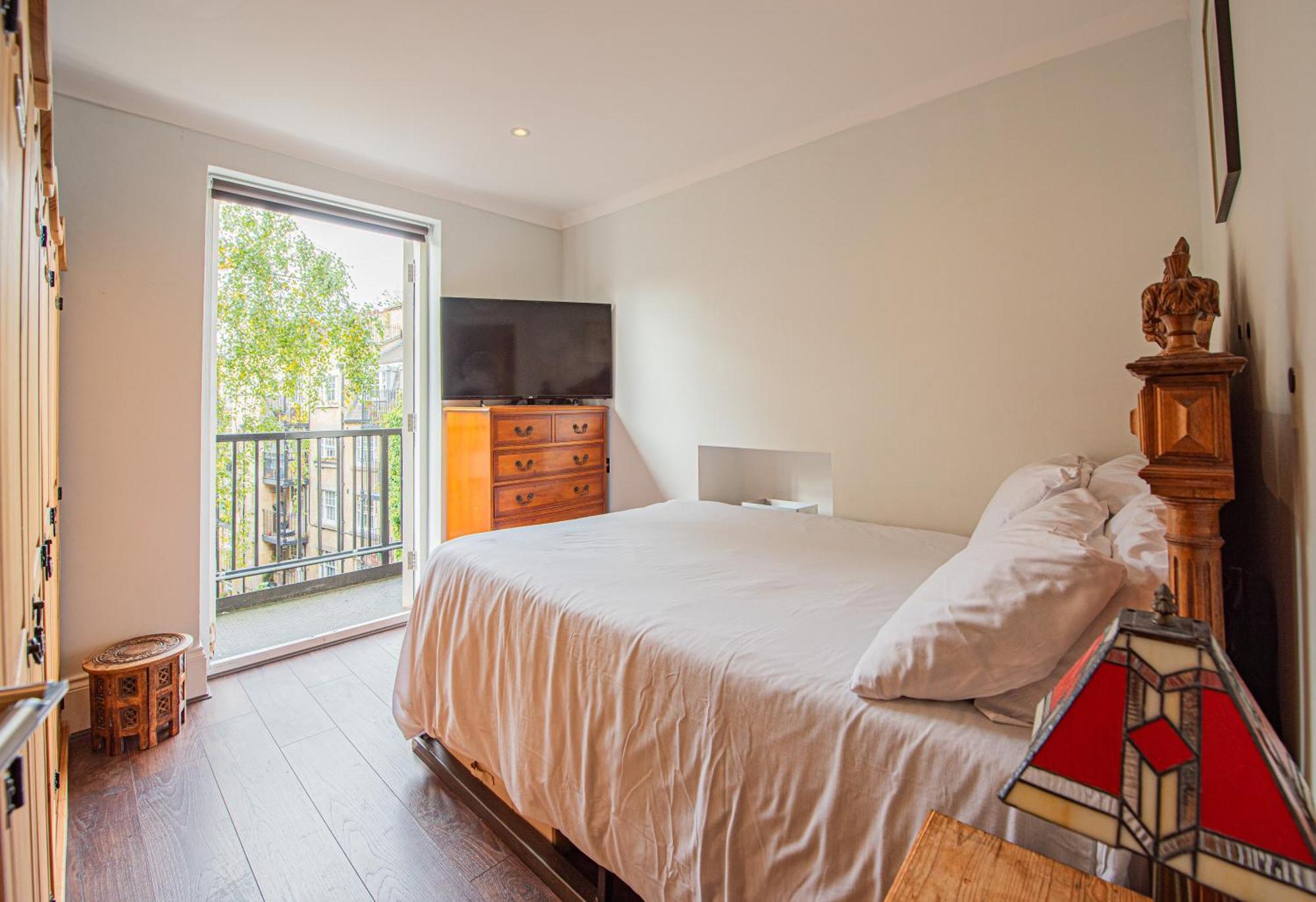 Stylish 1-Bed Flat In Soho - Prime Central Londra Dış mekan fotoğraf